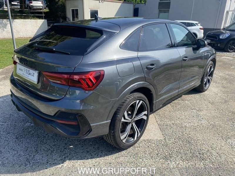 Audi Q3 SPB 35 TDI S tronic Identity Black