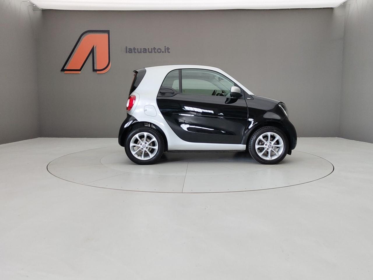 SMART Fortwo III 2015 900 T 90CV TWINAMIC PASSION