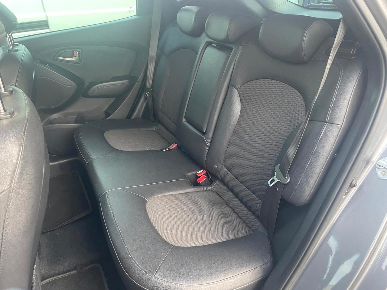 Hyundai iX35 1.7 CRDi 2WD Xpossible