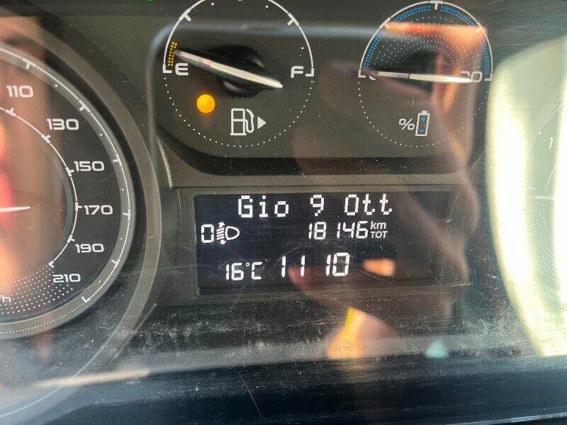 Lancia Ypsilon Ypsilon 1.0 FireFly 5 porte S&S Hybrid Platino