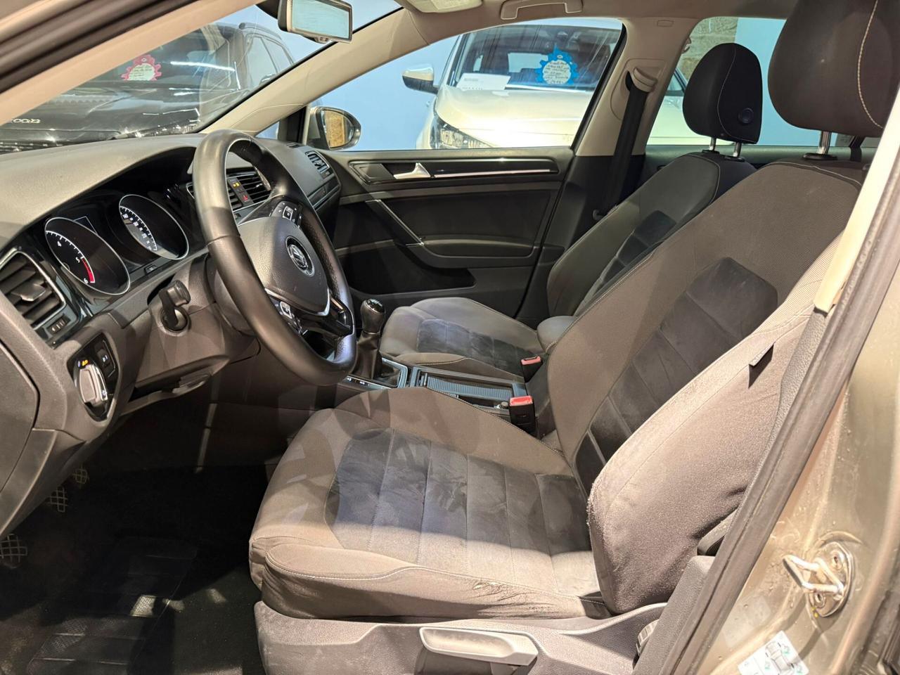 Volkswagen Golf 2.0 TDI 5p. Highline BlueMotion Technology