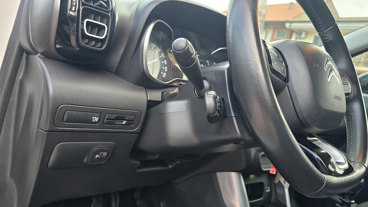 Citroen C3 Aircross C3 Aircross BlueHDi 100 S&S Shine