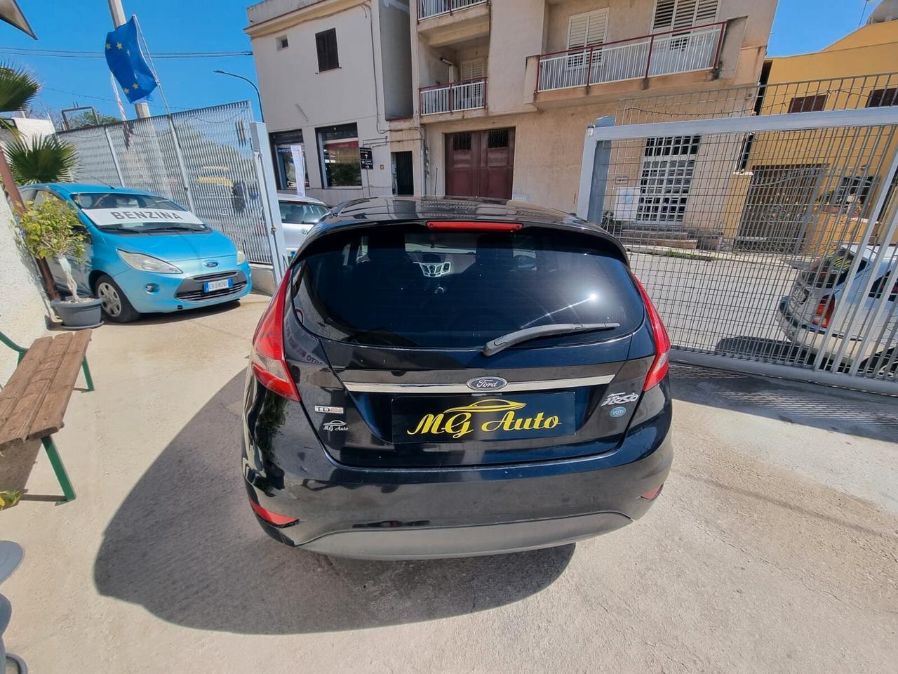 Ford Fiesta 1.4 TDCi aut. 3p. Ghia