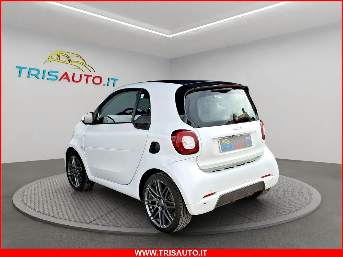 SMART Fortwo 90 0.9T Twinamic BRABUS Style NEOPATENTATI (TETTO PANORAMICO+PELLE+NAVI)