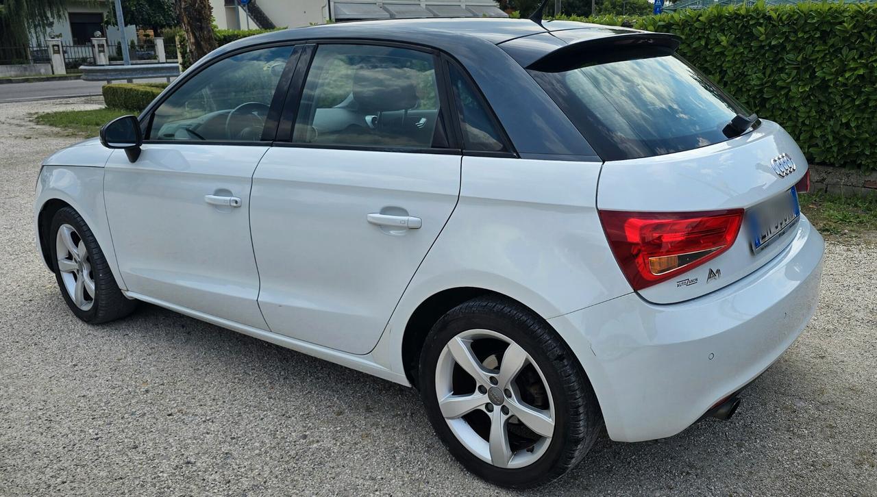 Audi A1 SPB 1.6 TDI - 2012