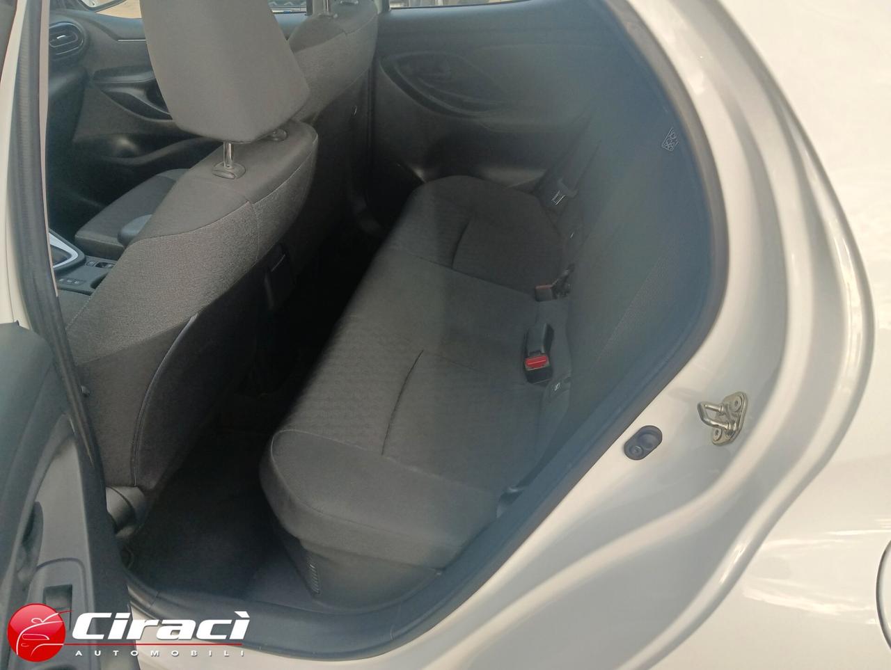 Toyota Yaris 1.5 Hybrid 5 porte Trend