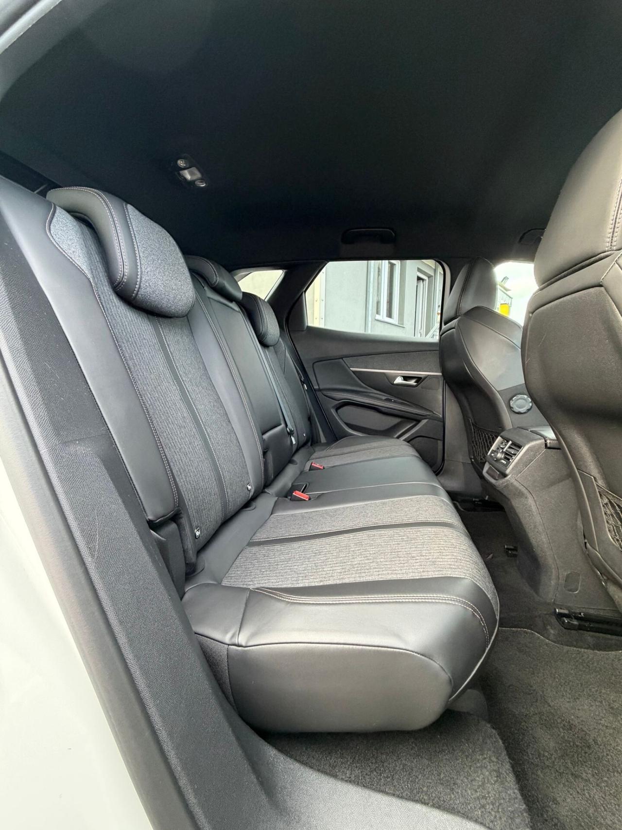 Peugeot 3008 1.6 BLUE-HDI 120CV GT-LINE