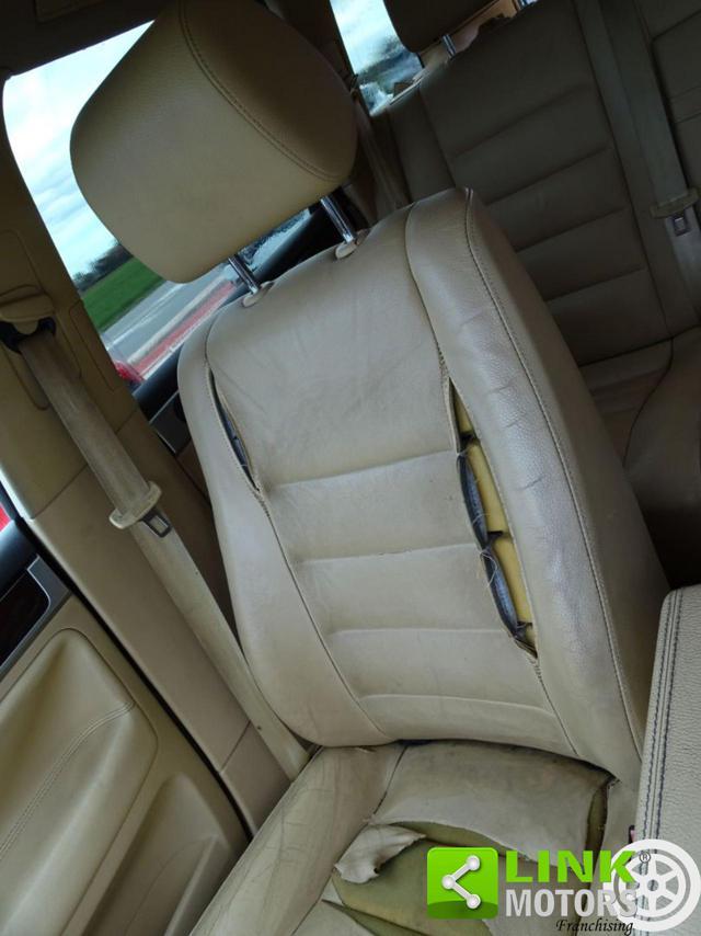 VOLKSWAGEN Touareg 3.0 TDI tiptronic