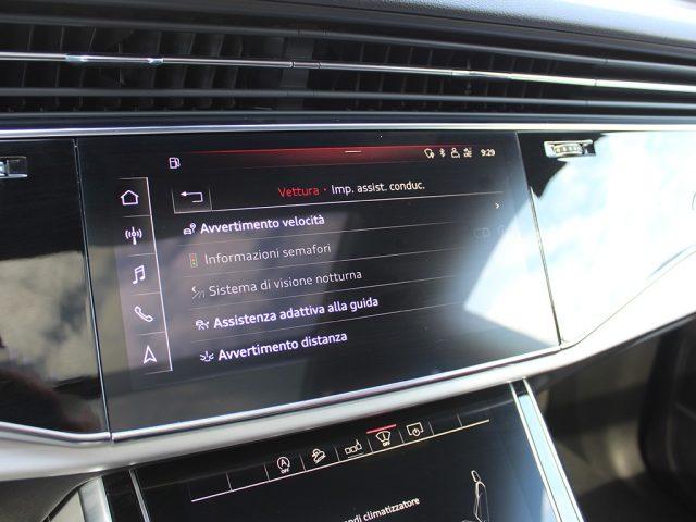 AUDI SQ8 TDI quattro tiptronic MHEV