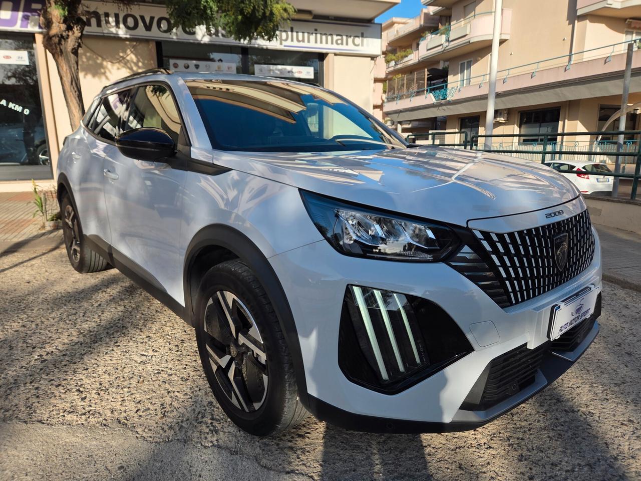 Peugeot 2008 PureTech 100 S&S Allure