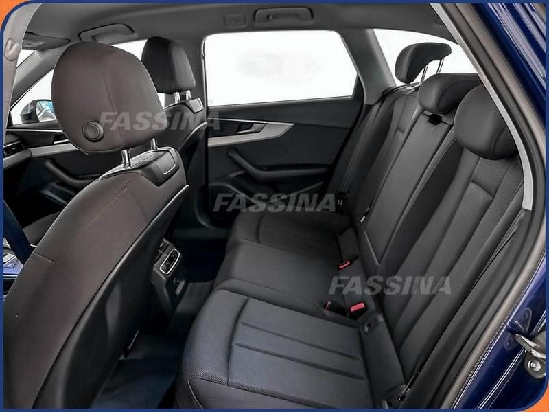 Audi A4 A4 Avant 30 2.0 tdi mhev Business Advanced 136cv s-tronic