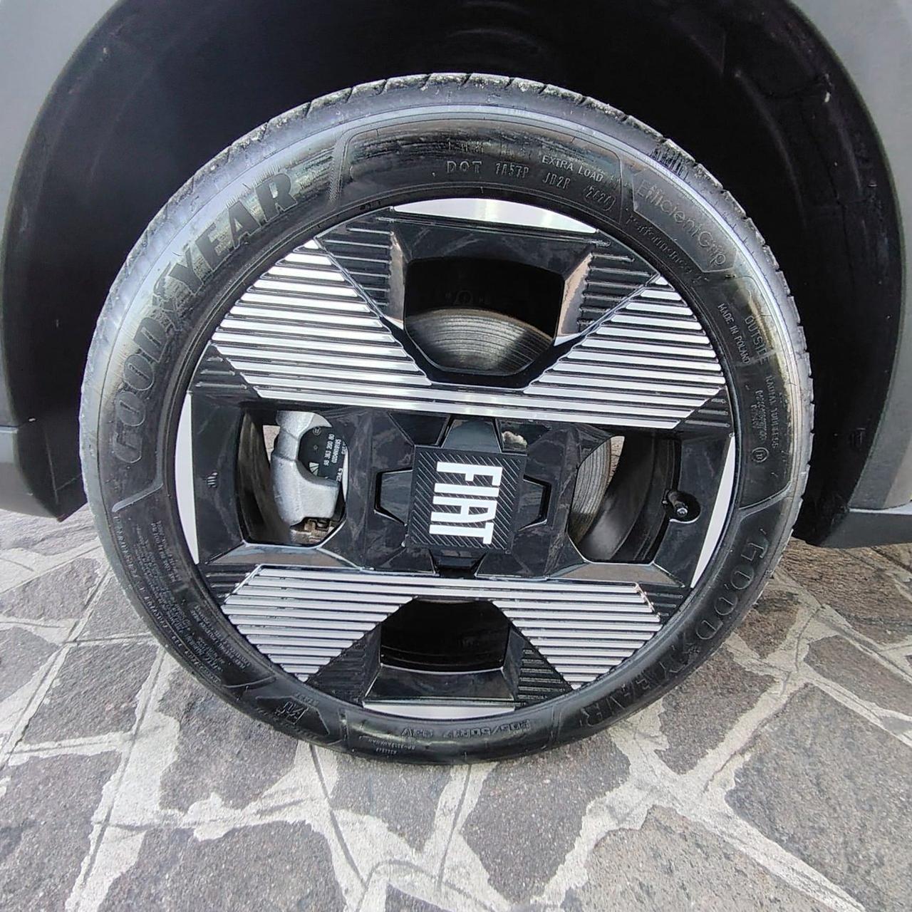 Fiat Grande Panda 44 kWh La Prima