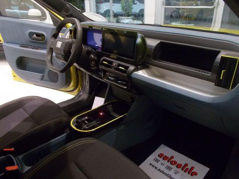 FIAT Grande Panda Hybrid Hybrid Icon 338.7575187 MASSARI MARCO PRONTA IN SEDE