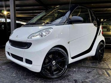 smart forTwo CABRIO SEDILI RISCALDABILI CERCHI SPORT!kW MHD