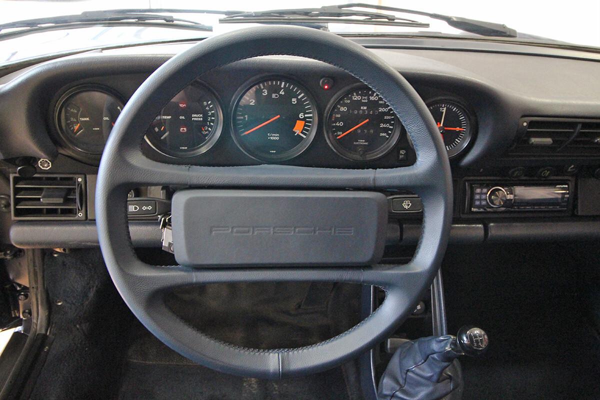 Porsche 911 Carrera 3.2 Coupé
