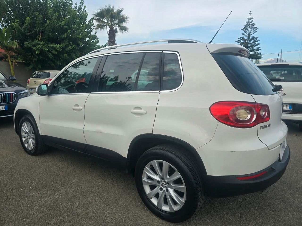 Volkswagen Tiguan 2.0 16V TDI DPF Sport & Style (18°)