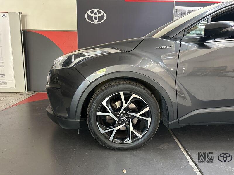 Toyota C-HR 1.8 Hybrid E-CVT Trend