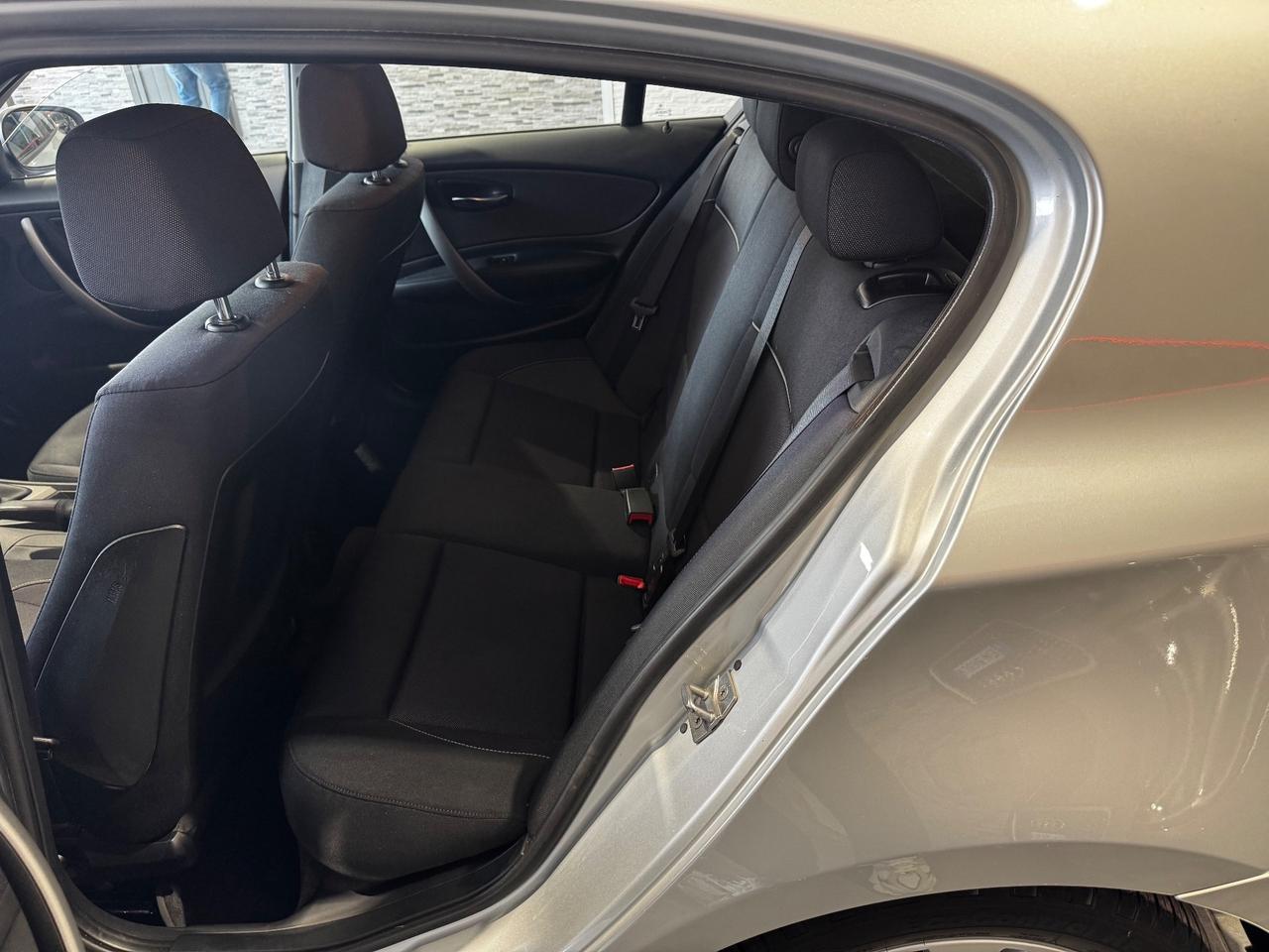 Bmw 116 116i cat 5 porte Attiva