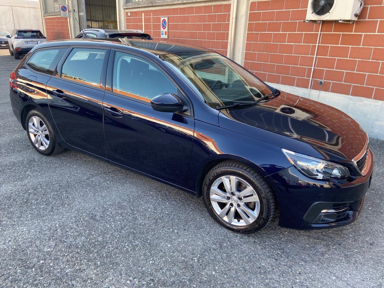 Peugeot 308 BlueHDi 120 S&S EAT6 SW Allure