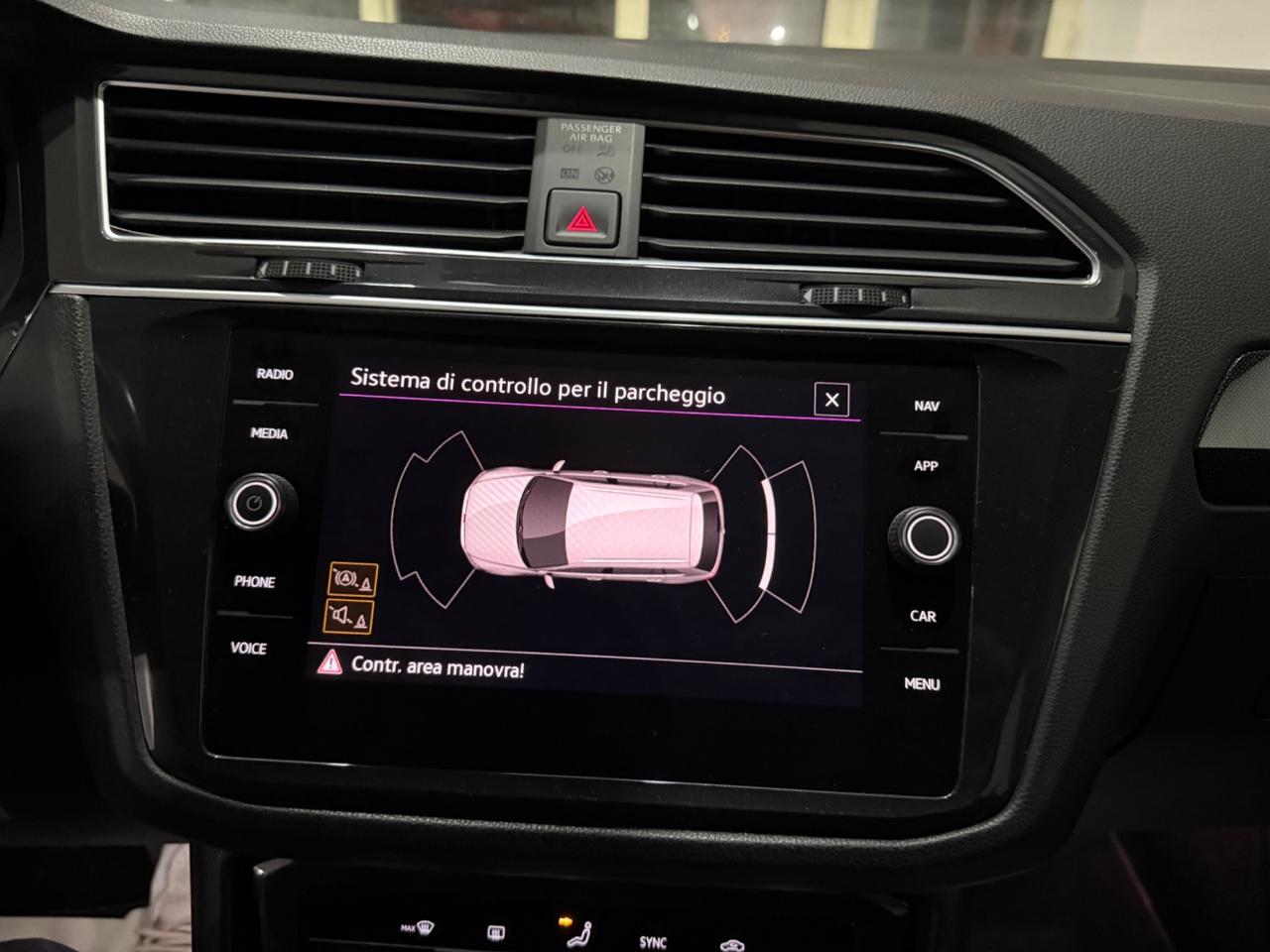 Volkswagen Tiguan 2.0TDI150CV DSG CARPLAY/AMBIENT2022