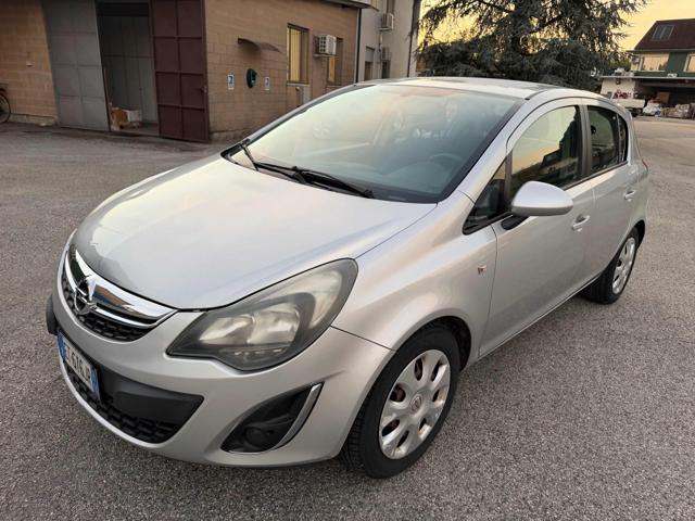 OPEL Corsa 1.2 5P Sport senza nessun lavoro da fare