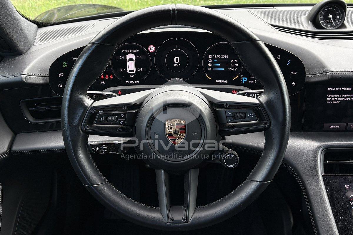 PORSCHE Taycan 4 Cross Turismo