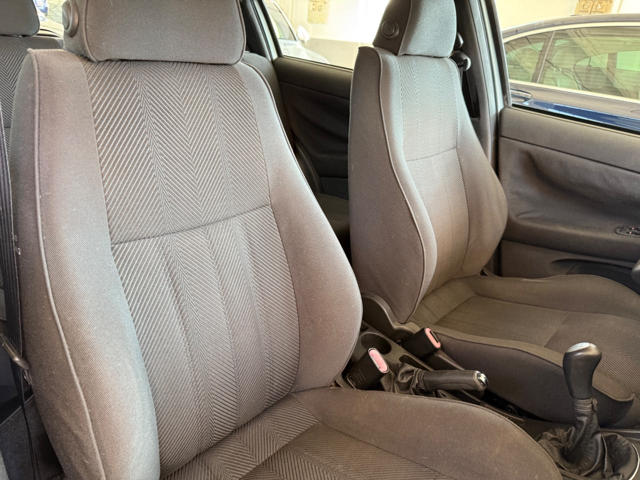 Alfa Romeo 147 1.6i 16V Twin Spark cat 5p. Progression