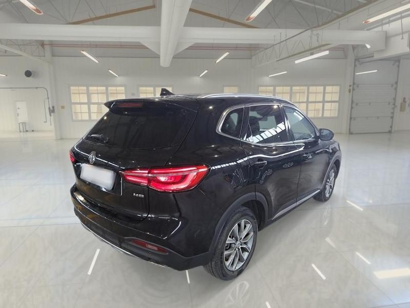 MG HS 1.5T MT 2WD
