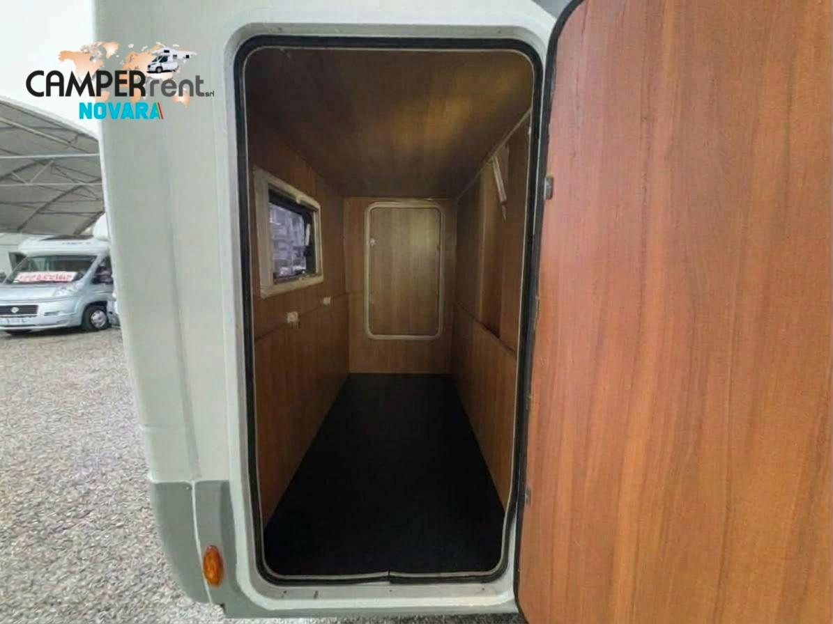 PLA PLASY 65 by GIOTTI LINE- mansardato con letti a castello in coda e garage a volume variabile