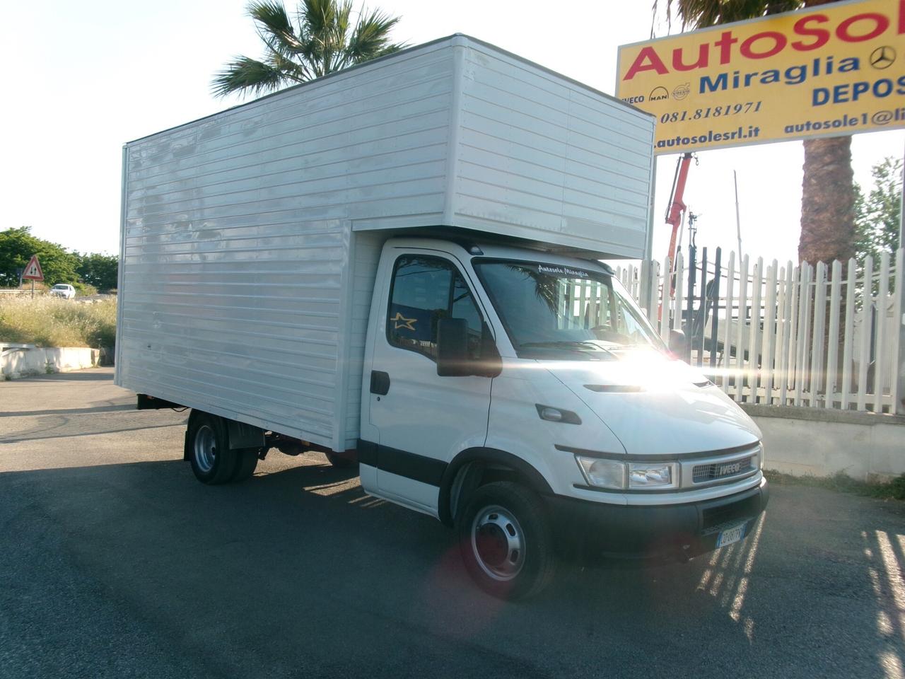 Iveco Daily 35C12 2.3 120CV FURGONE LEGA 4.30 CON IMPERIALE 176000 KM