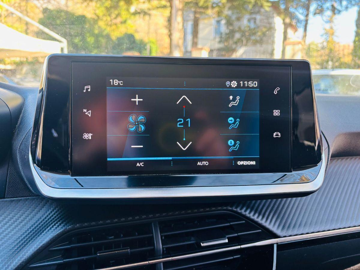 Peugeot 2008 1.5 BlueHDi 110 S&S Allure Pack