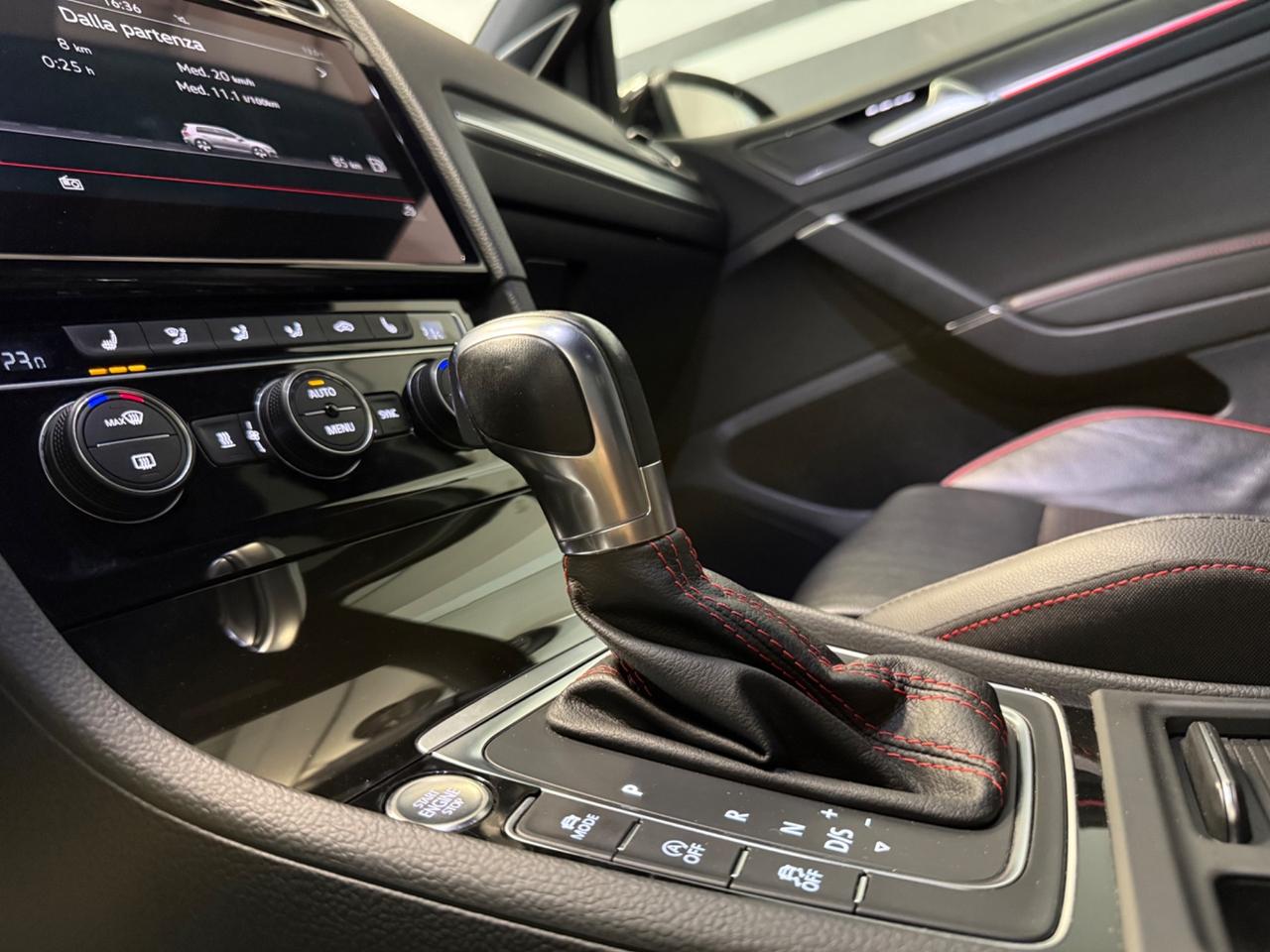 Volkswagen Golf GTI Performance FULL PELLE DYNAUDIO