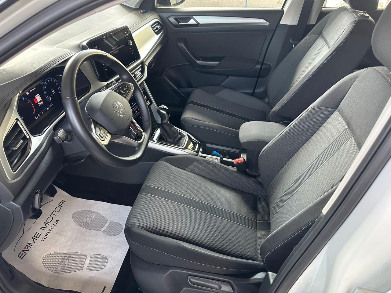 Volkswagen T-Roc 1.0 tsi 115CV Sport / NO VINCOLI