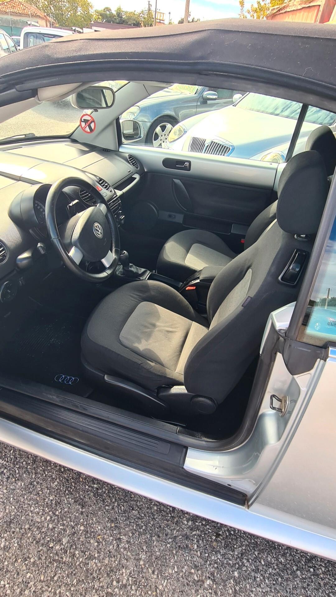 Volkswagen New Beetle 1.9 TDI 105CV Cabrio