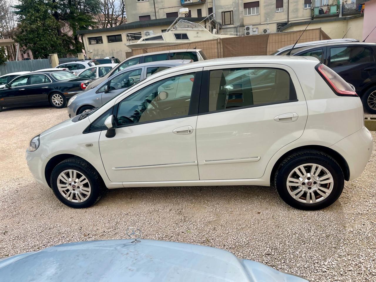 Fiat Punto 1.4 8V 5 porte Natural Power Lounge