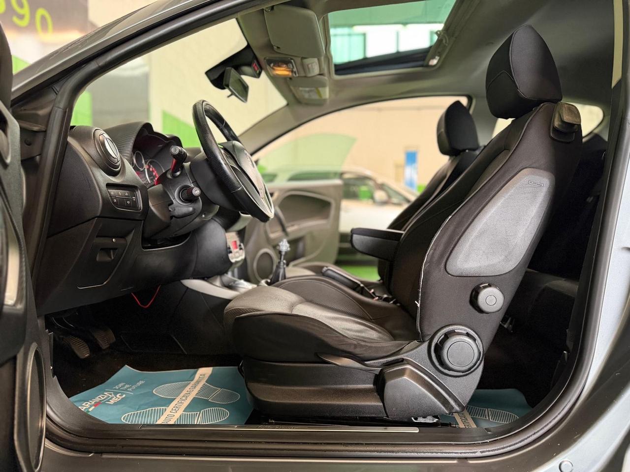 Alfa Romeo MiTo 1.4 105 CV M.air S&S Distinctive Sport Pack