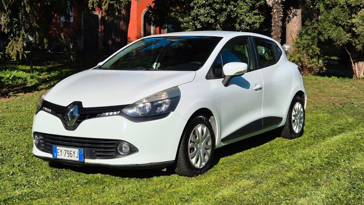 Renault Clio 1.2 75CV 5P 98.000KM Perfetta Neop LEGGI TESTO