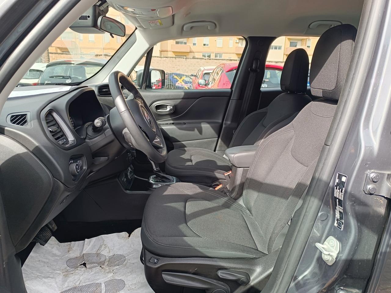 Jeep Renegade 1.3 T4 190CV PHEV 4xe AT6 Business Plus