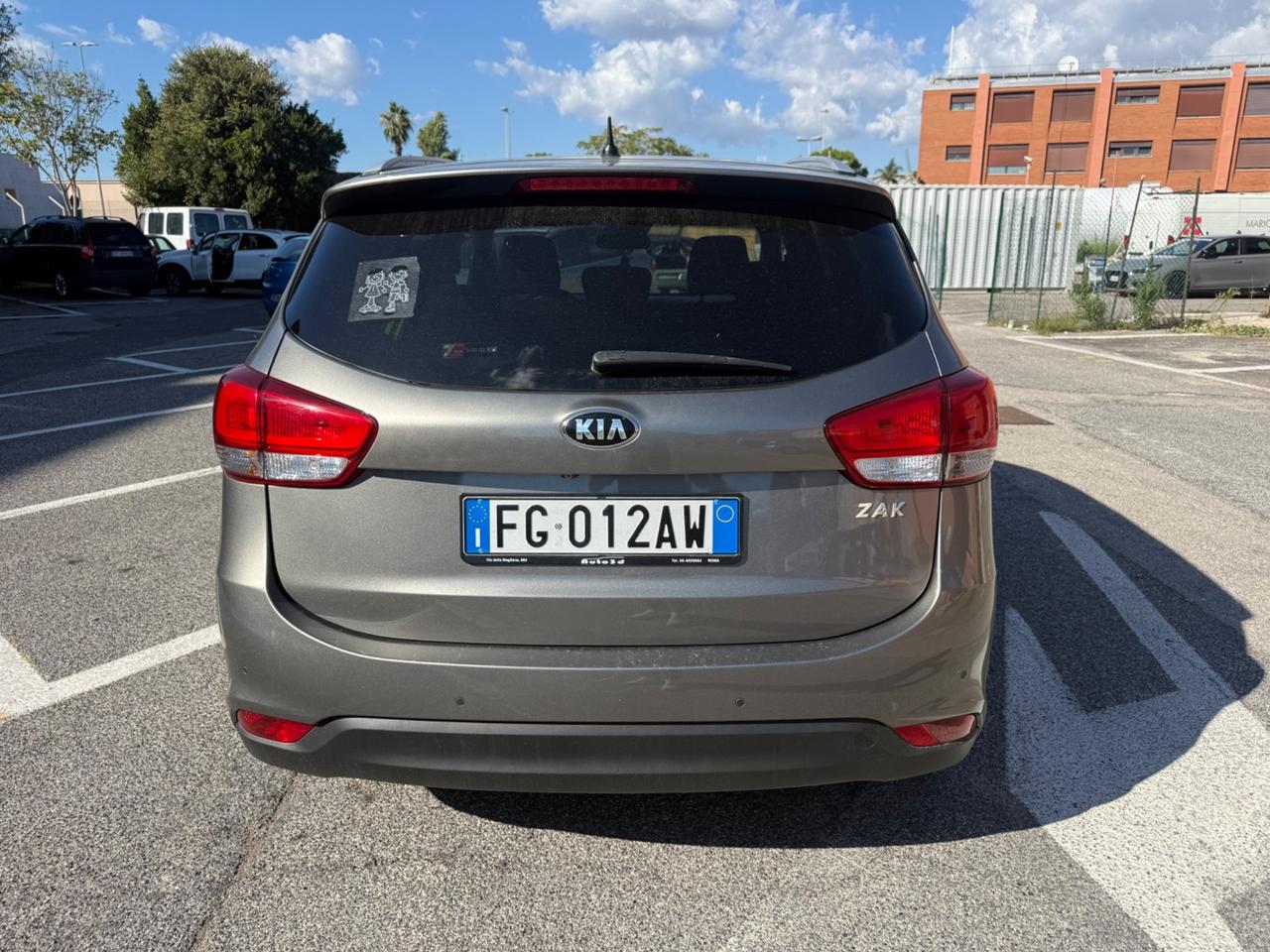 Kia Carens 1.7 CRDi 115 CV Business Class