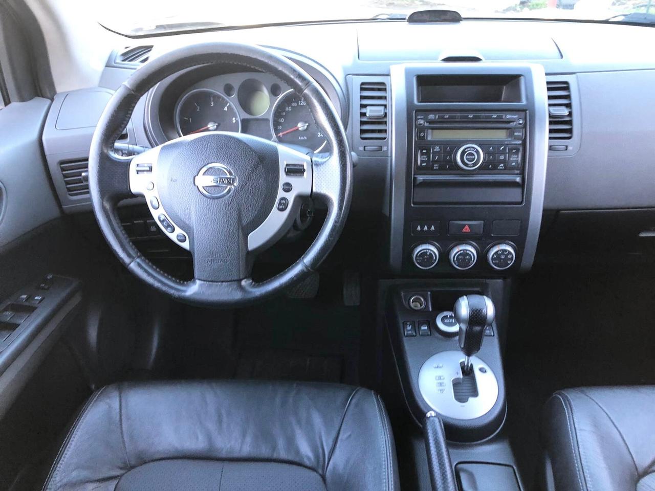 Nissan X-Trail 2.0 dCi 150CV LE Automatik*Panorama*Pelle*Cerchi