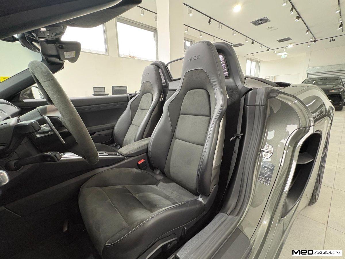 PORSCHE - 718 BOXSTER GTS 4.0