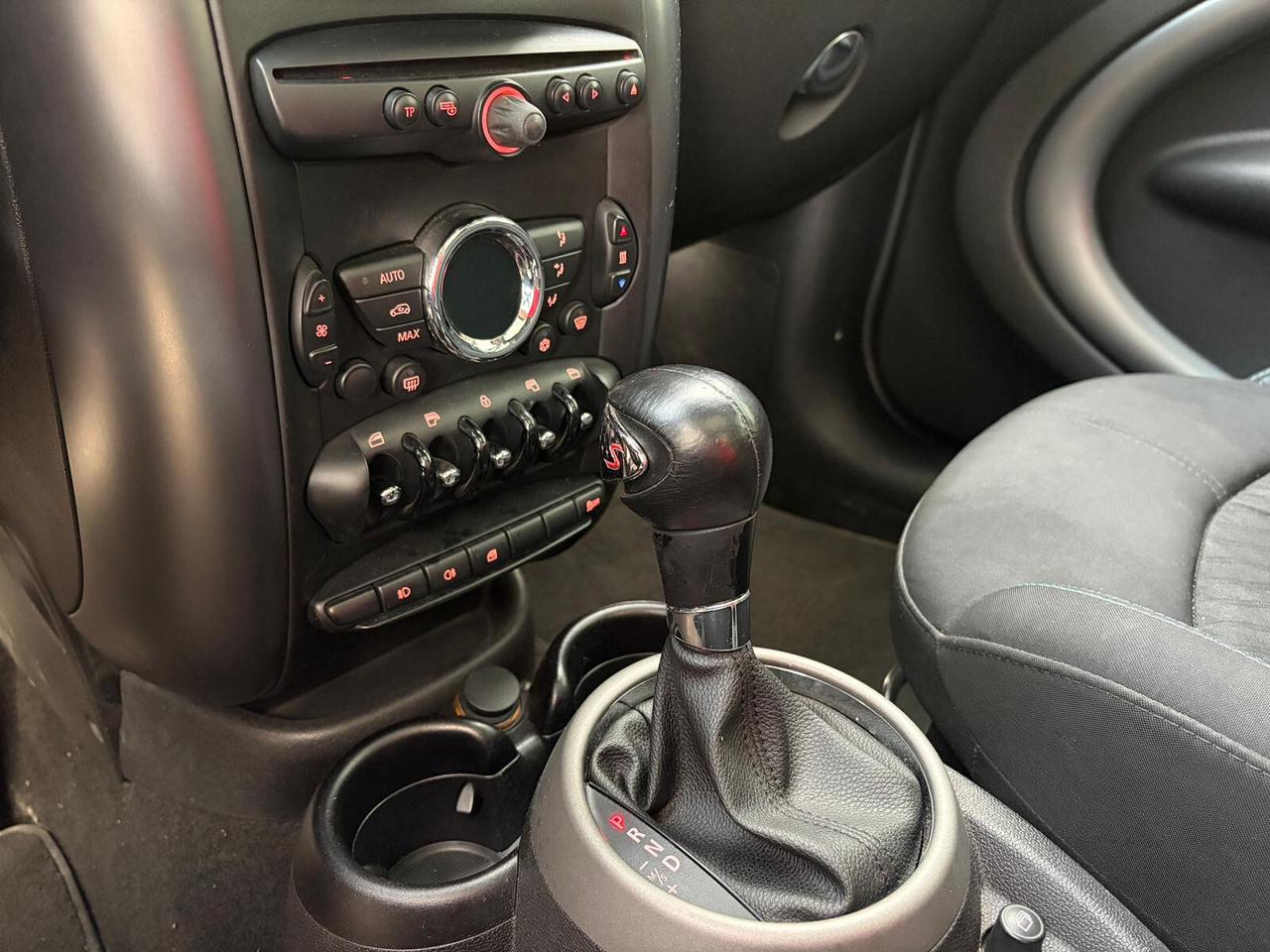 Mini Countryman SD 2.0 D 143CV ALL4 TETTO