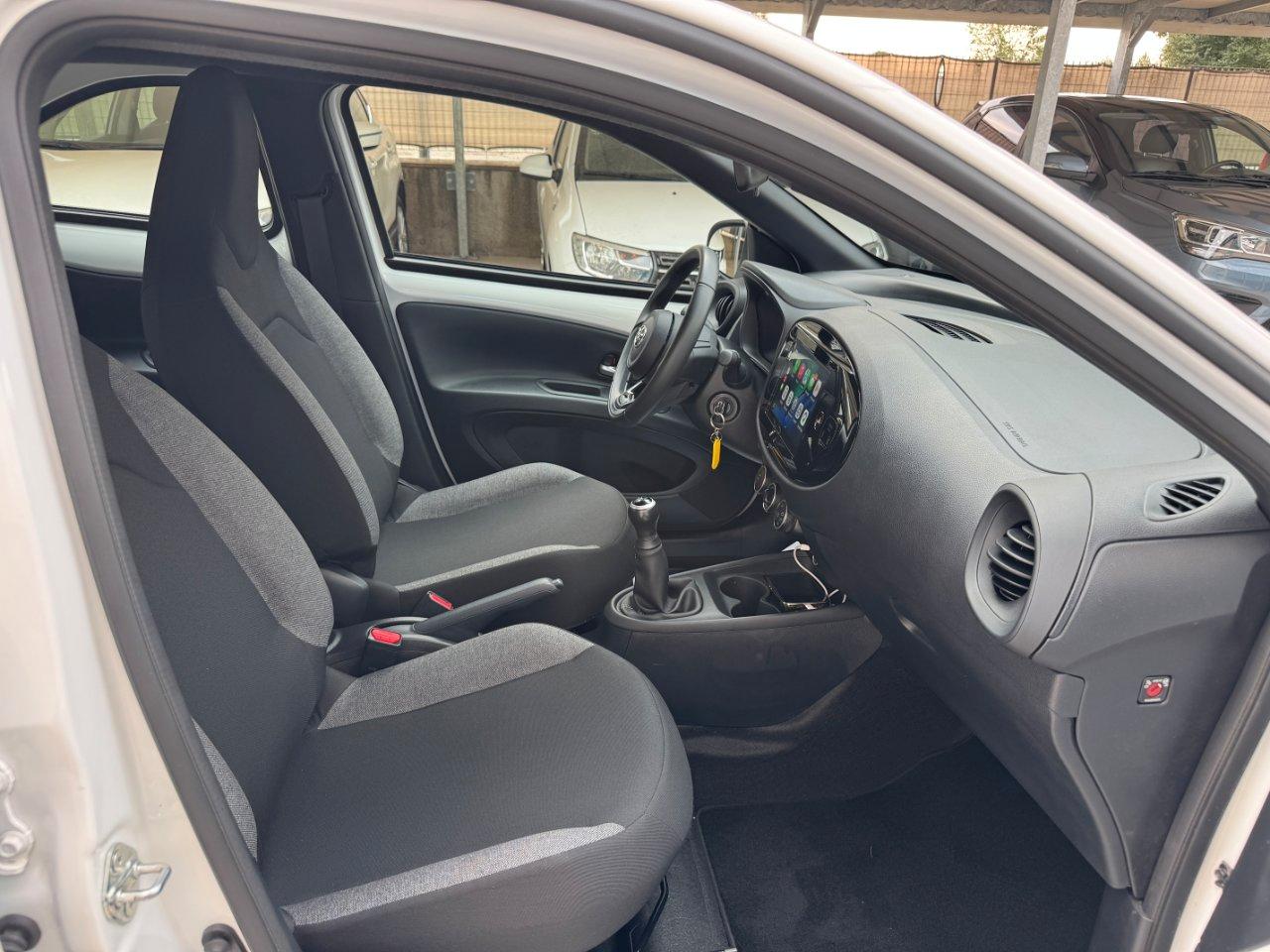 Toyota Aygo X 1.0 Active 72cv