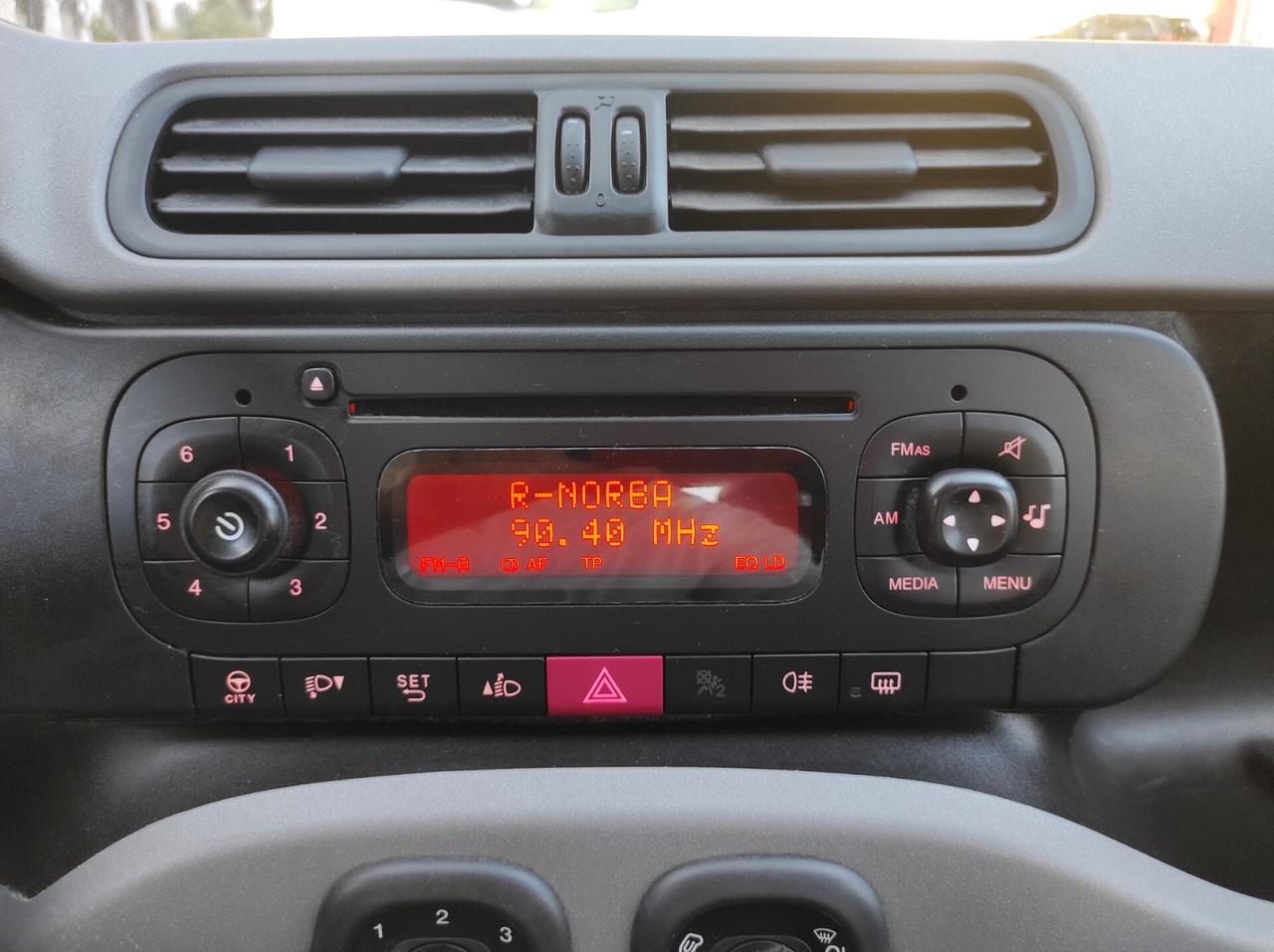 Fiat Panda 1.2 Benzina - 69cv NEOPATENTATI