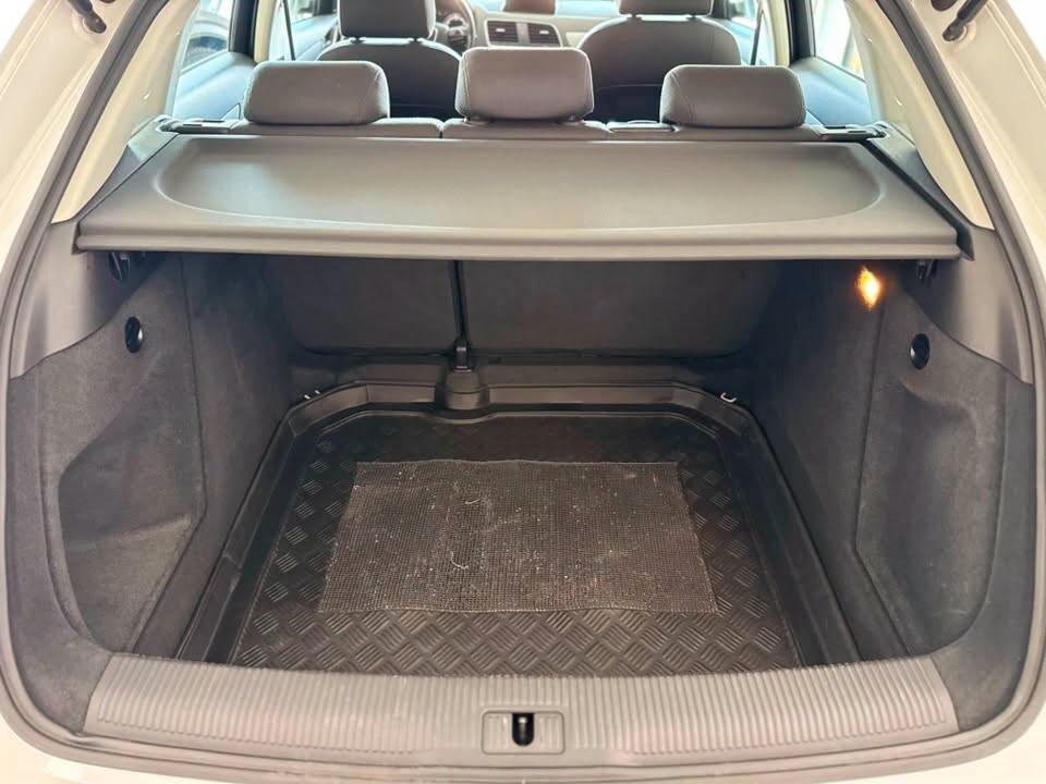 Audi Q3 2.0 TDI Business 140 Cv - 2014