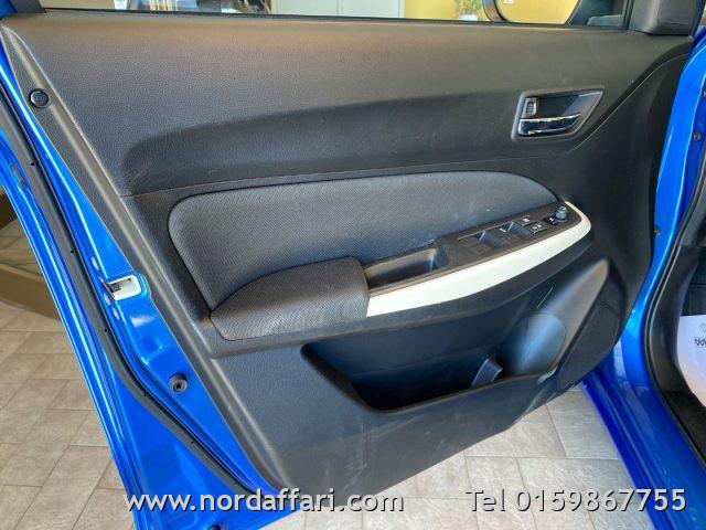 SUZUKI Swift 1.2 Hybrid Top OK NEOPATENTATO