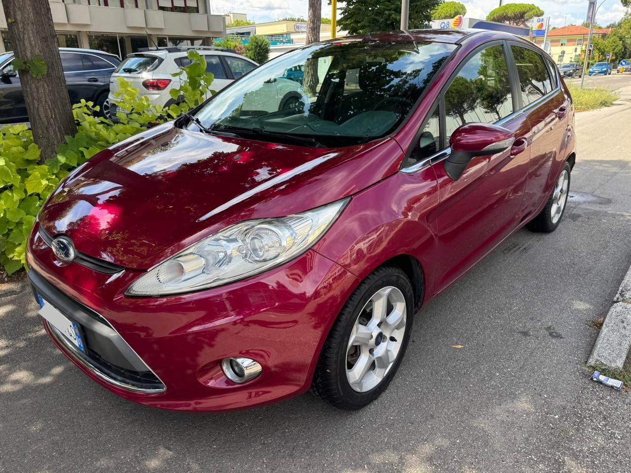 Ford Fiesta 1.6 TDCi 95 CV 5p. Neopaten garanzia 12 m