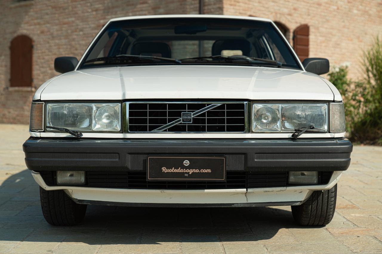 VOLVO 780 COUPE' TURBO BERTONE - VLV00007