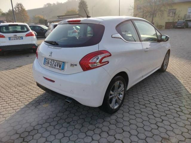 Peugeot 208 1.6 e-hdi 8v Allure s&s 3p