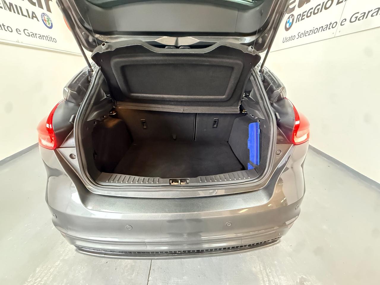 Ford Focus 2.0 TDCi 150 CV Powershift ST Line 12/2016 EURO6B